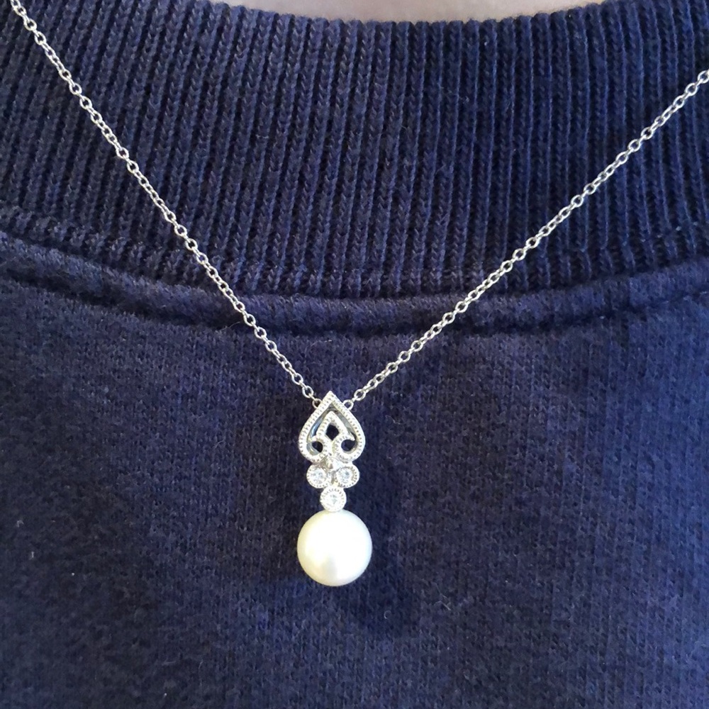 Pearl necklace